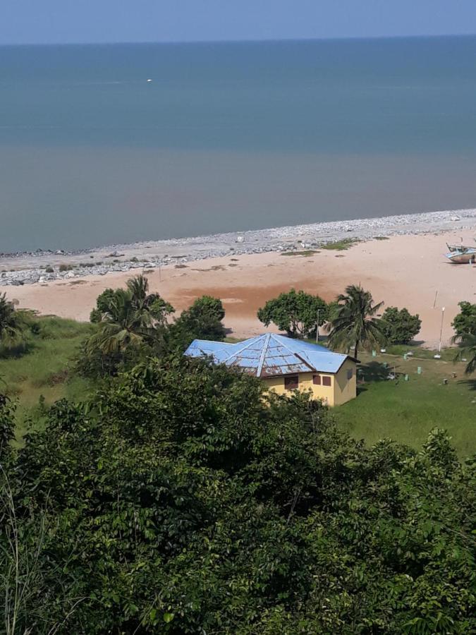 Abuesi Beach Resort Sekondi-Takoradi Exterior foto